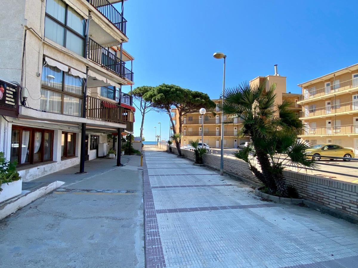 Golden Cambrils Apartment Bagian luar foto