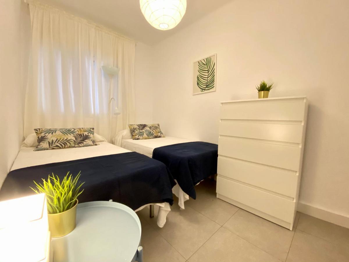 Golden Cambrils Apartment Bagian luar foto